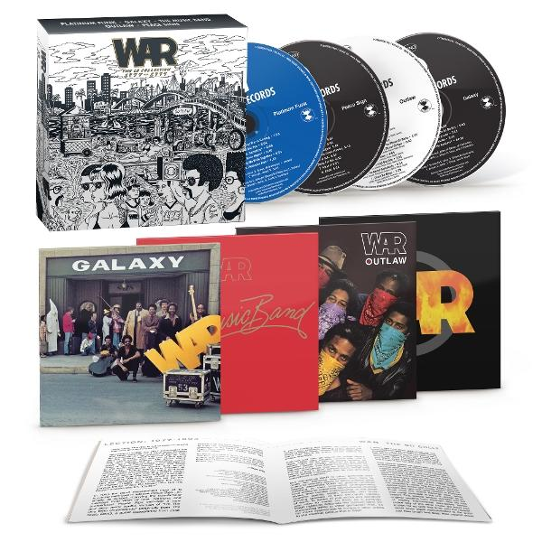 WAR CD-Boxset mit Buch, Hülle und CDs. Schwarz-weiße Illustration auf der Box.