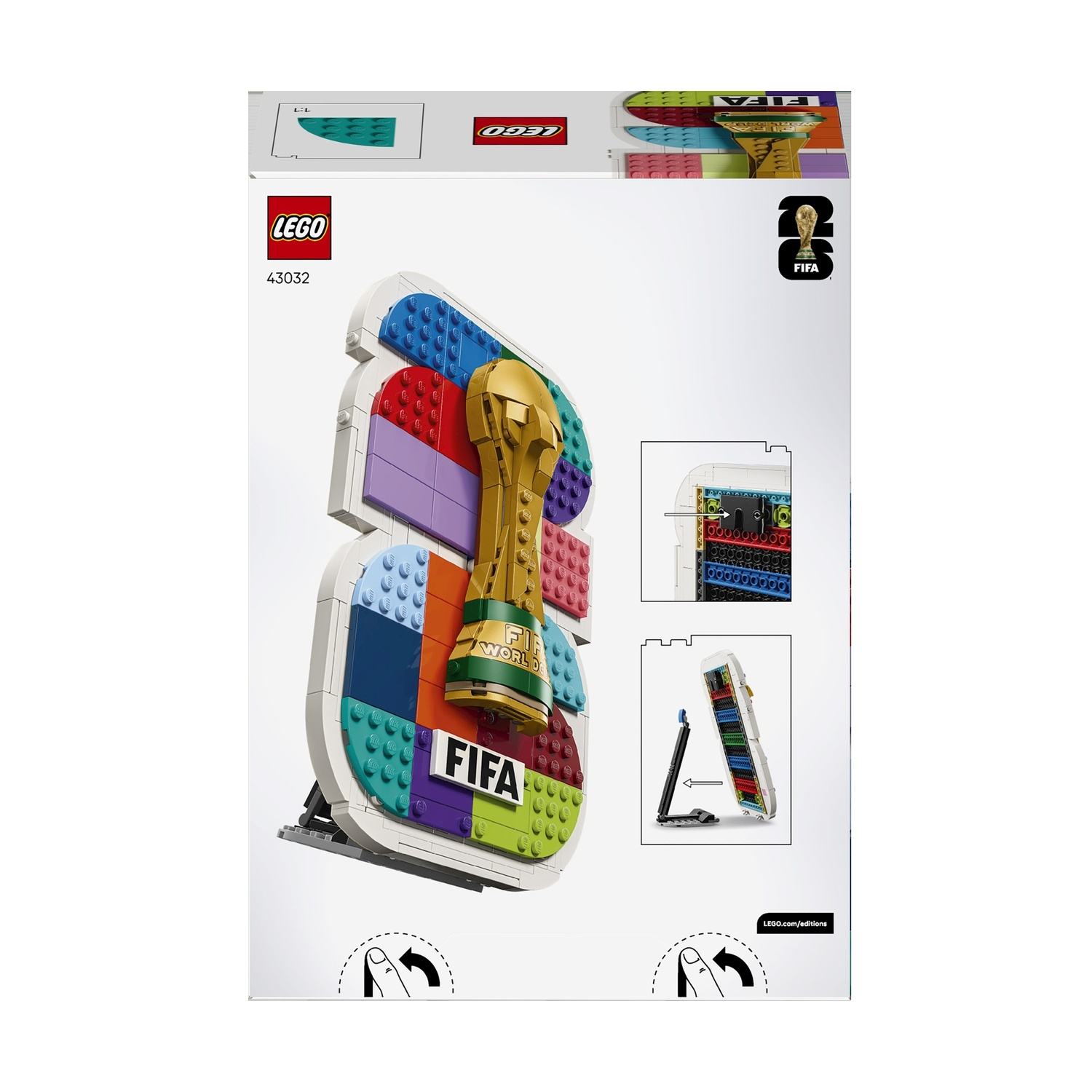 Set LEGO Coppa del Mondo FIFA con mattoncini colorati e trofeo.