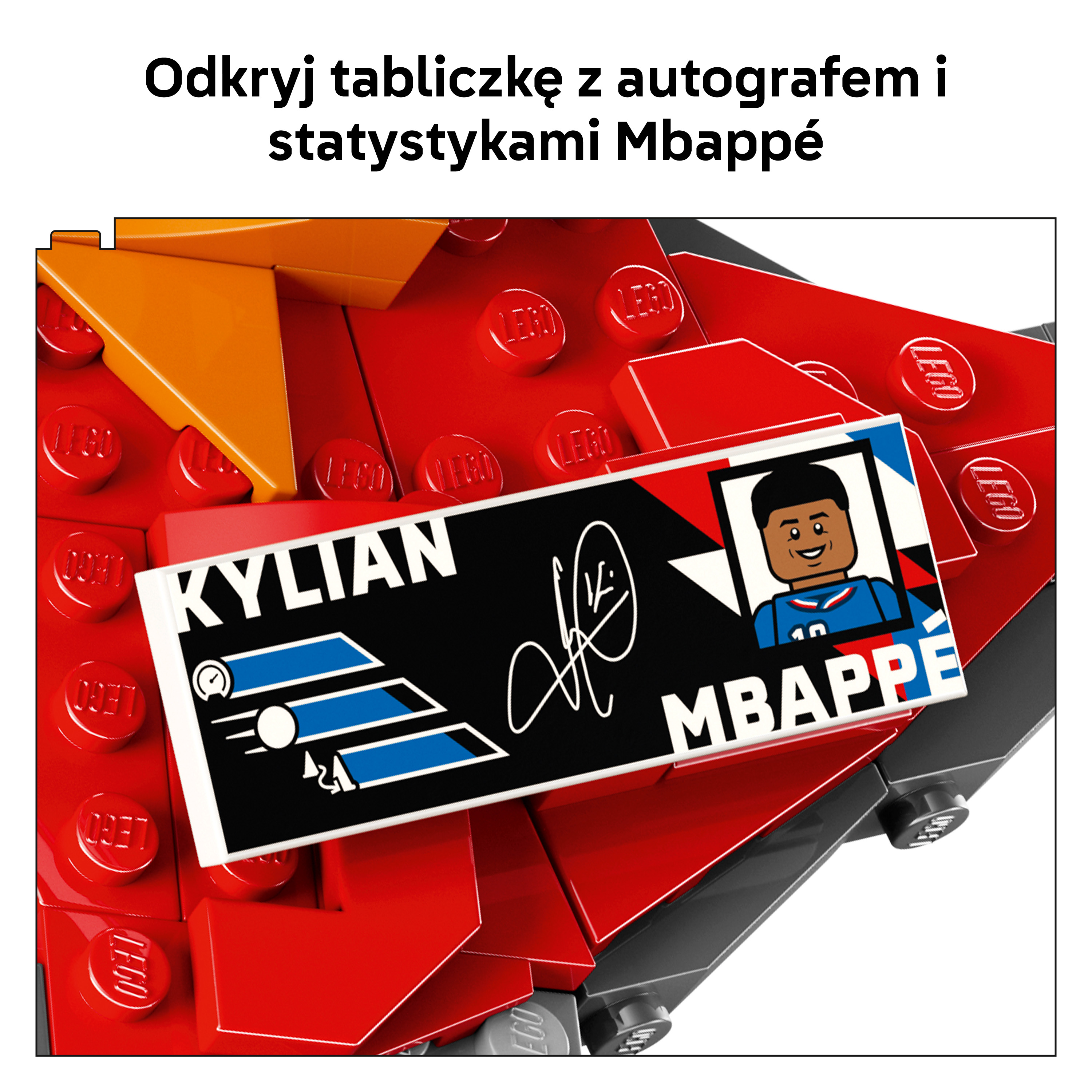 Konstrukcja Lego z tabliczką Kyliana Mbappé z nazwiskiem i podpisem.