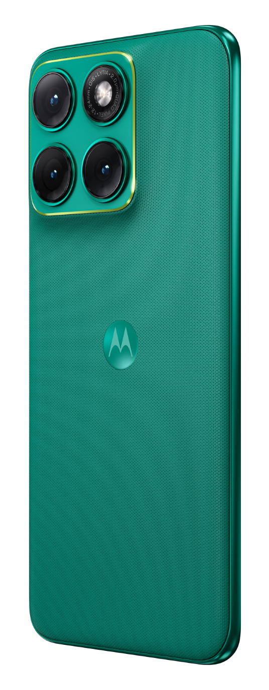 Tył turkusowego smartfona z czterema aparatami i logo Motorola.