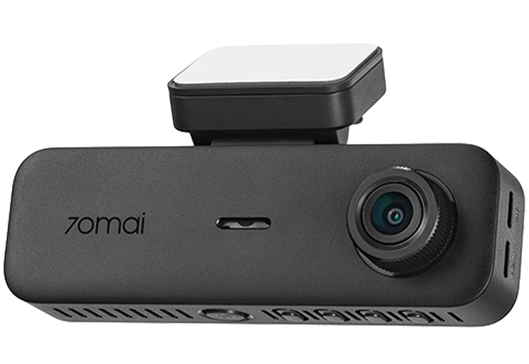 Czarna kamera samochodowa 70mai z obiektywem i białym mocowaniem.