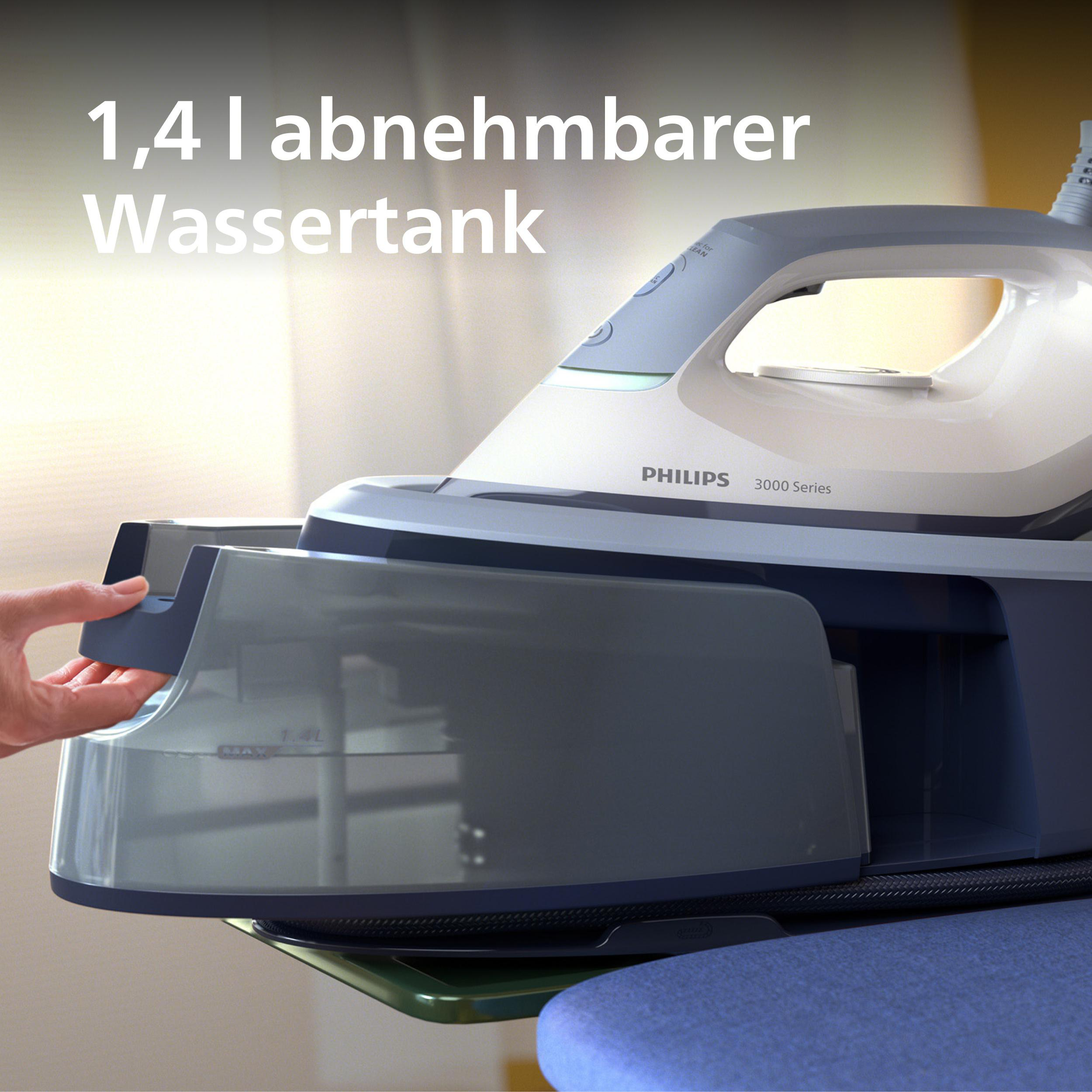 Eine Hand entfernt einen Wassertank von einem Philips Bügeleisen.