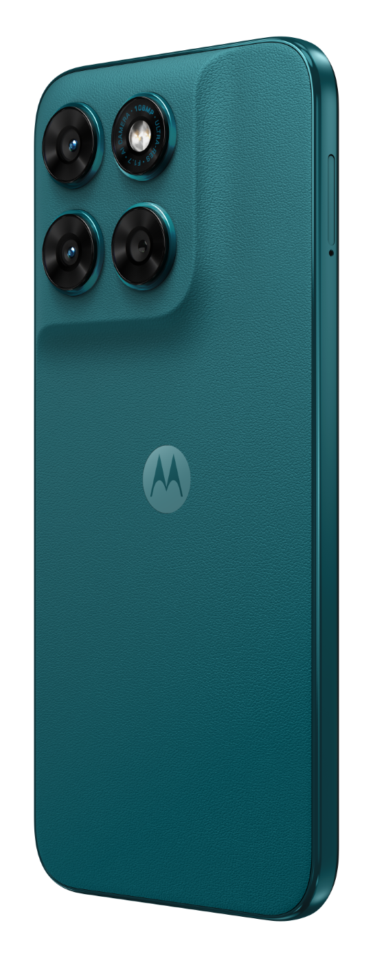 Tył turkusowego smartfona z czterema aparatami i logo Motoroli.