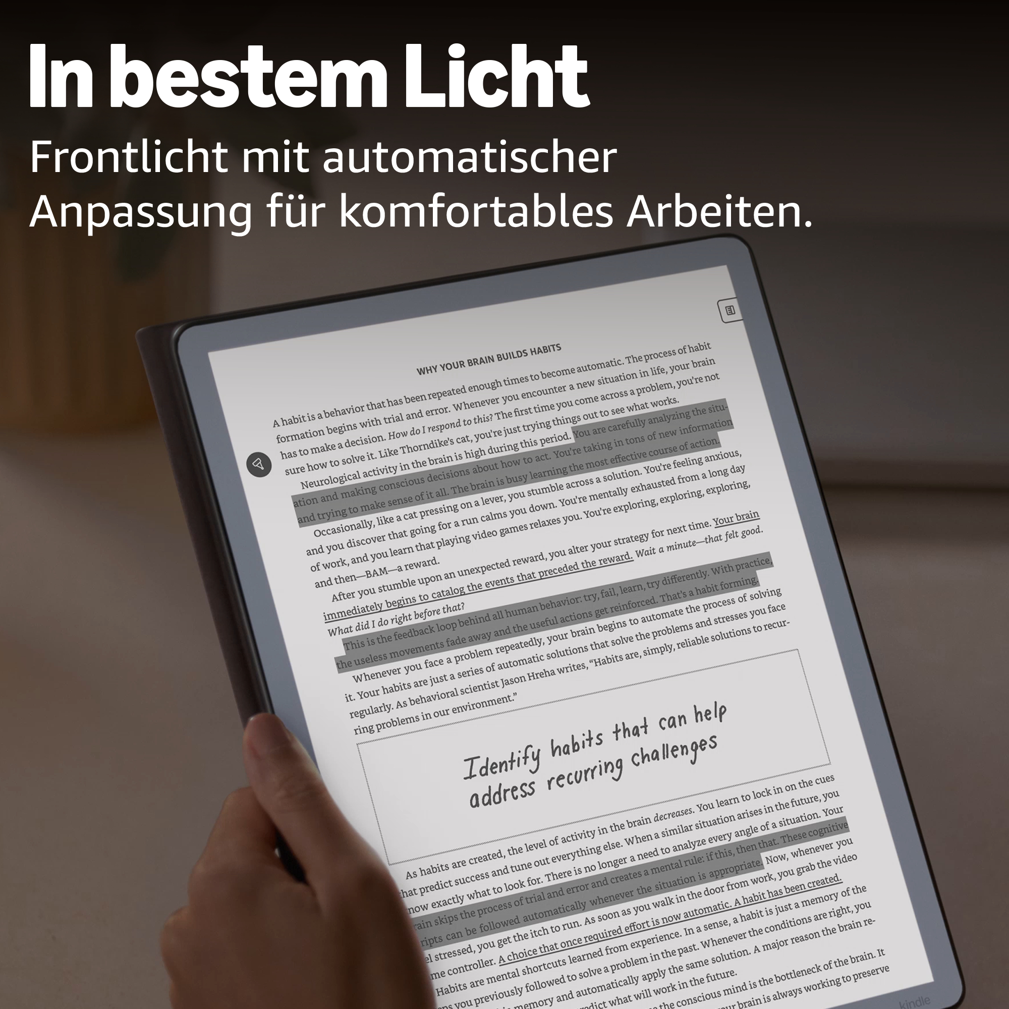 Ein E-Reader zeigt Text über Gehirngewohnheiten. Der Bildschirm ist hell und klar.