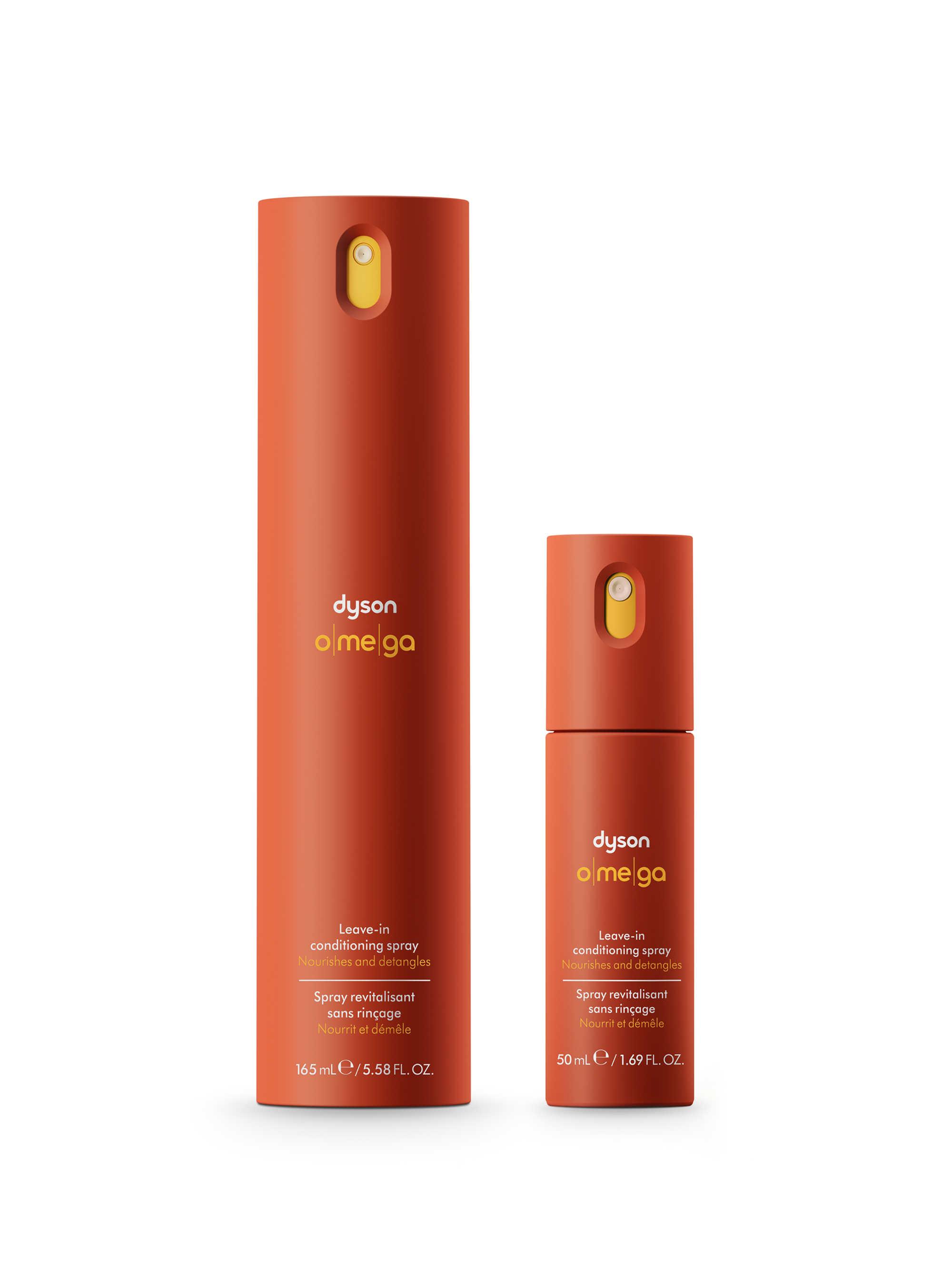 Zwei orangefarbene Dyson Omega Sprühflaschen, groß und klein, auf weißem Hintergrund.