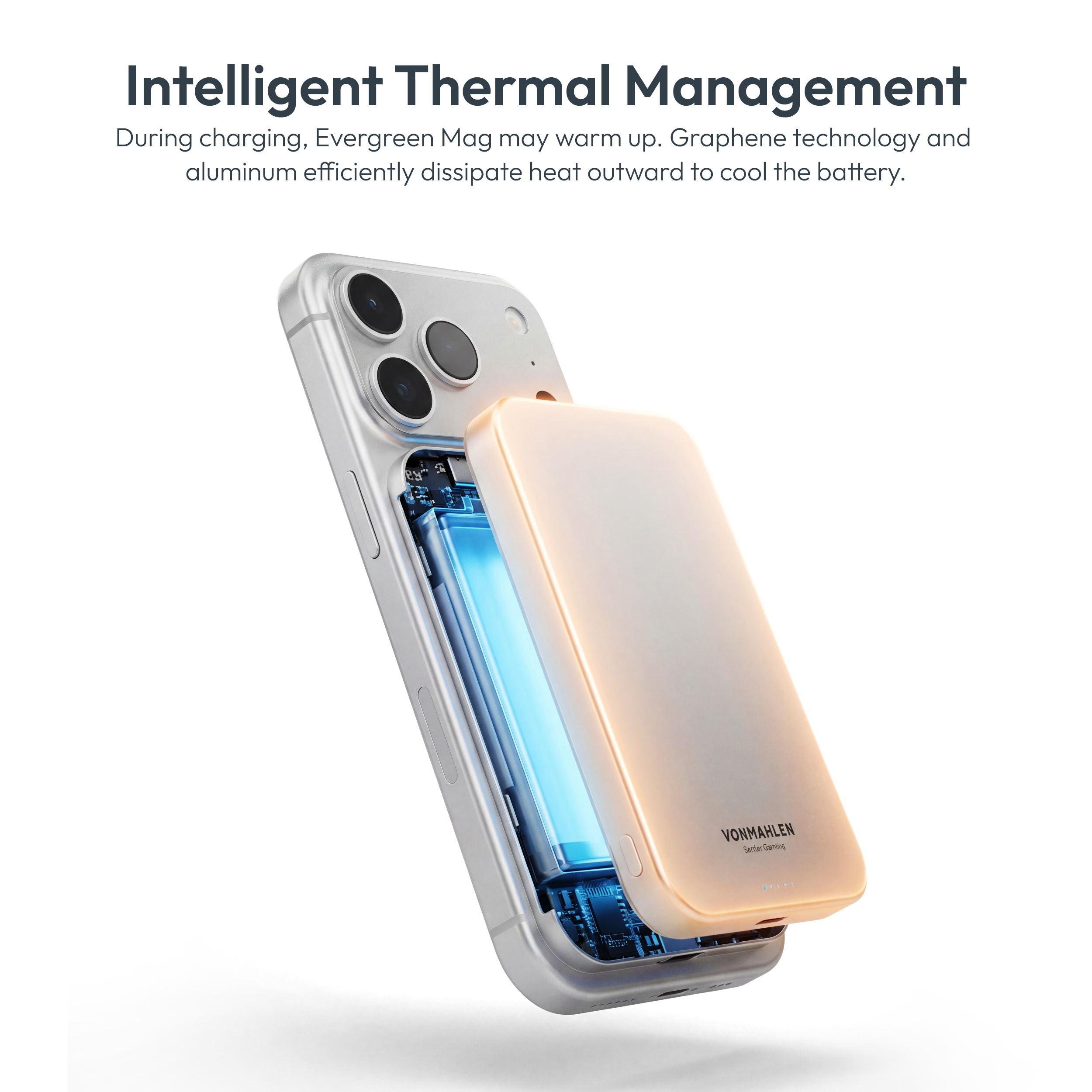 Ein silbernes iPhone mit aufgestecktem, beleuchtetem Akku. Innenansicht zeigt Leiterplatten.