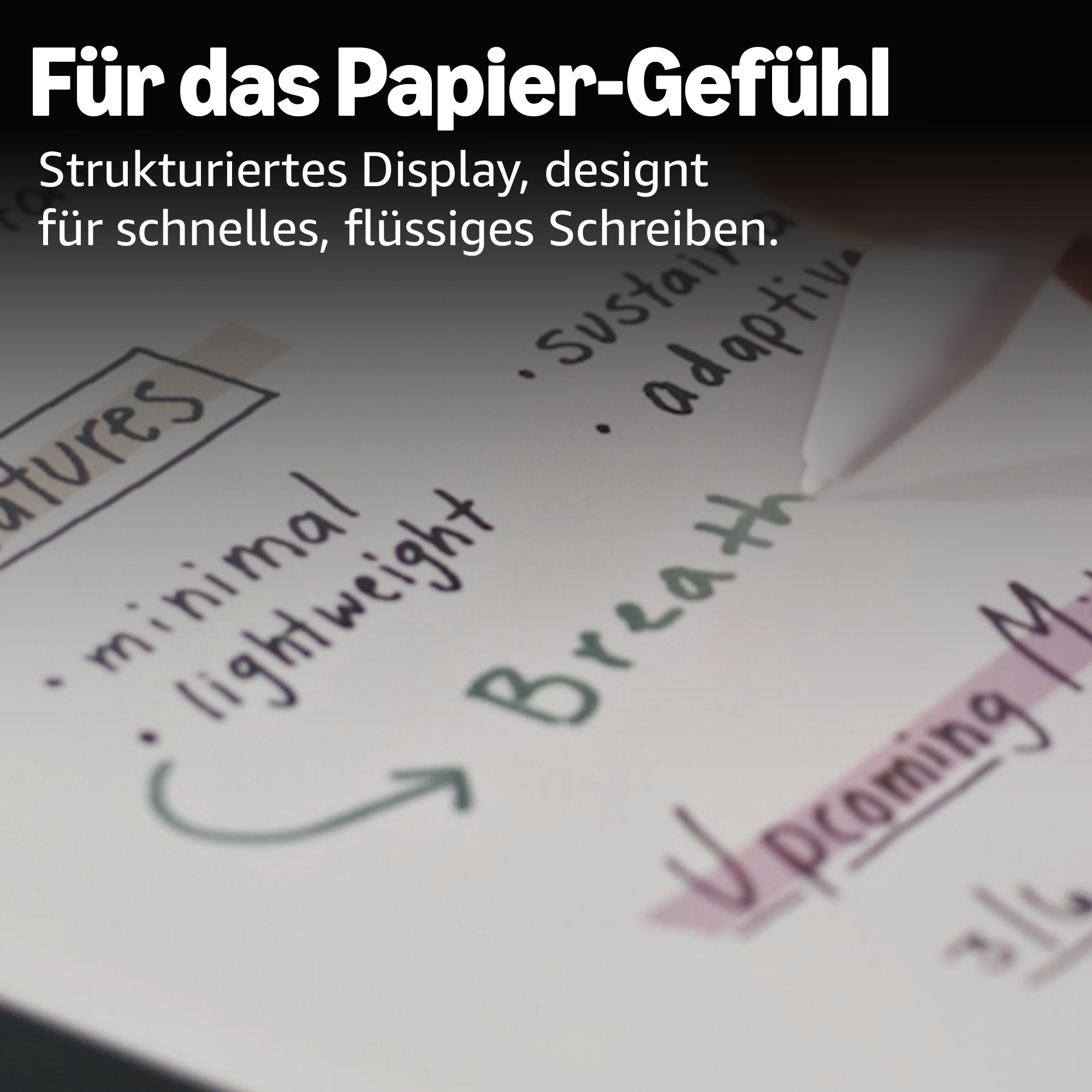 Ein Stift schreibt auf einem Bildschirm mit handschriftlichen Notizen wie "minimal" und "lightweight".