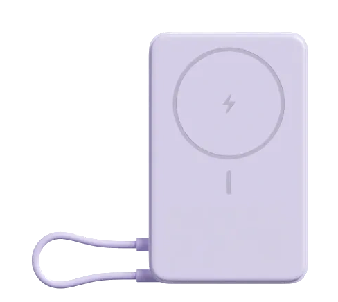 Fioletowy power bank z symbolem błyskawicy i kablem ładującym.