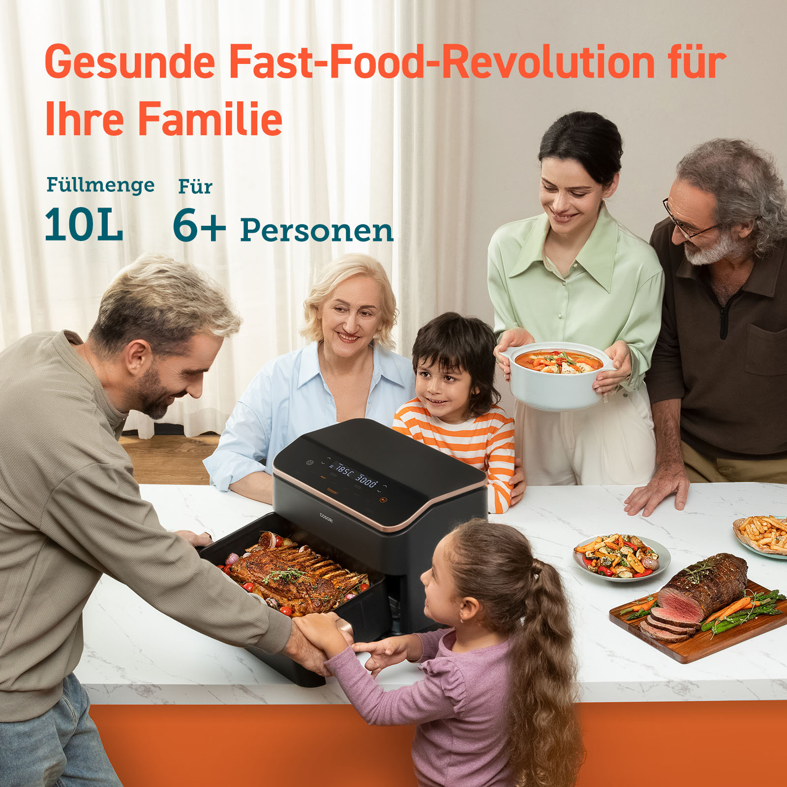 Familie genießt ein üppiges Essen aus einem Airfryer mit Braten und Gemüse.
