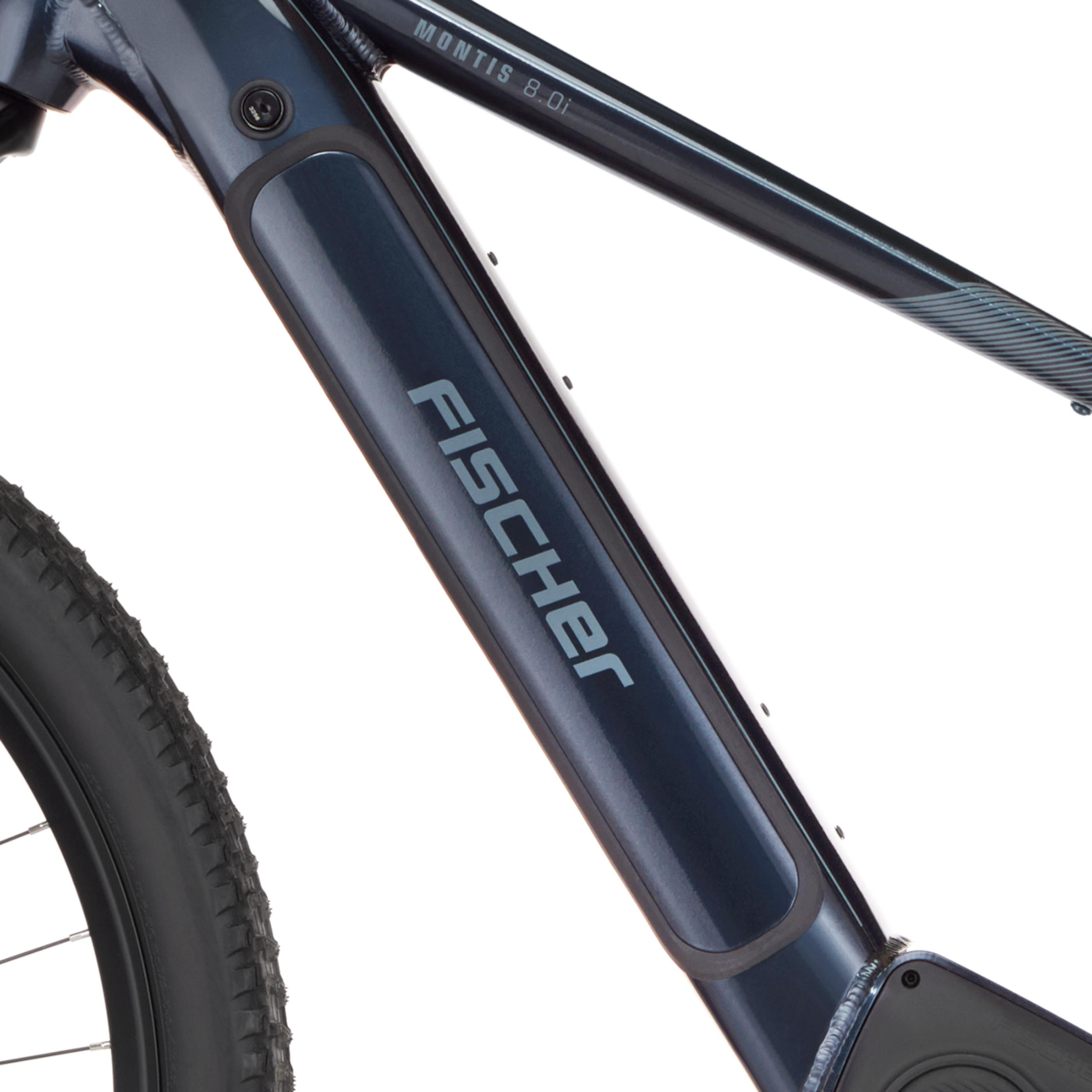 Nahaufnahme des dunklen Rahmens eines Fischer-E-Bikes mit Reifen.