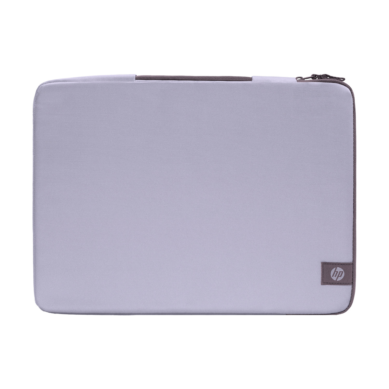 Una custodia per laptop grigio chiaro con logo HP, su sfondo bianco.
