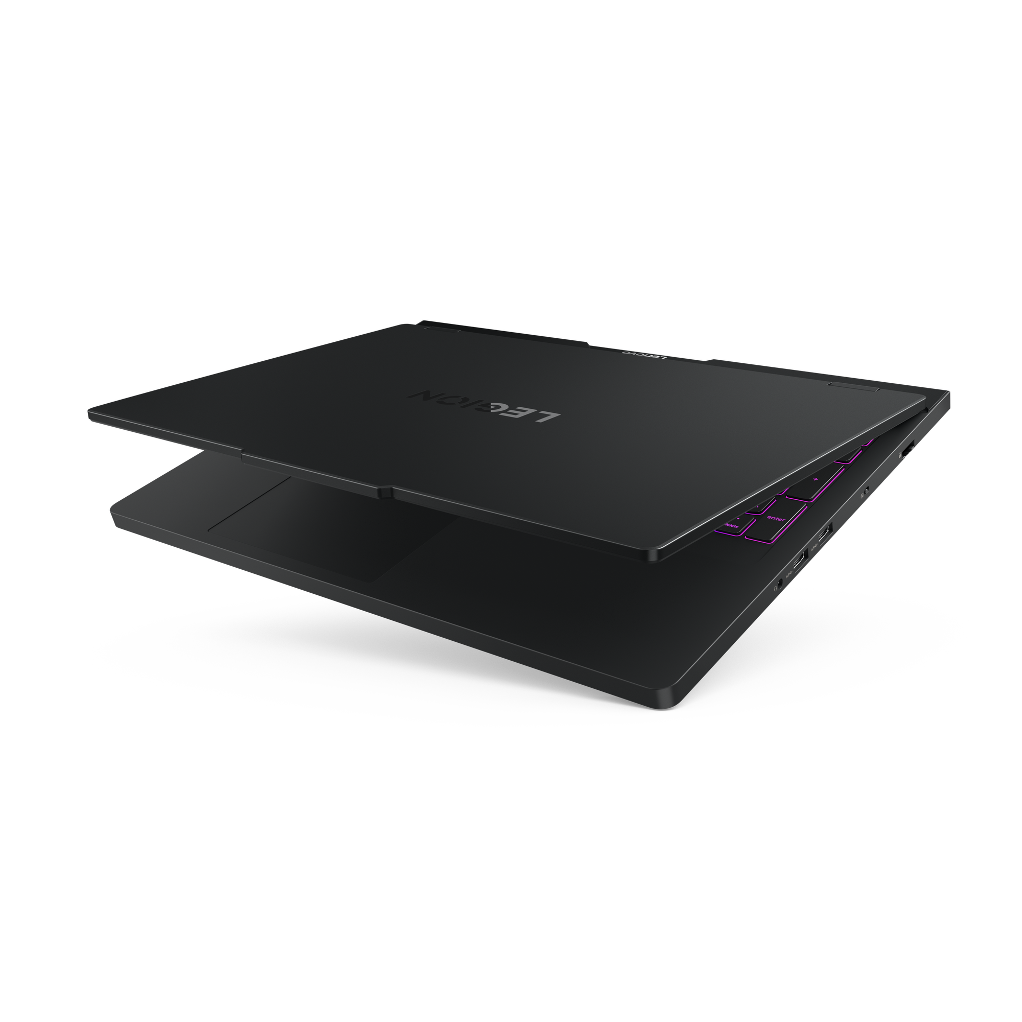 Ein schwarzer Laptop mit beleuchteter Tastatur, „LEGION“ auf dem Deckel.