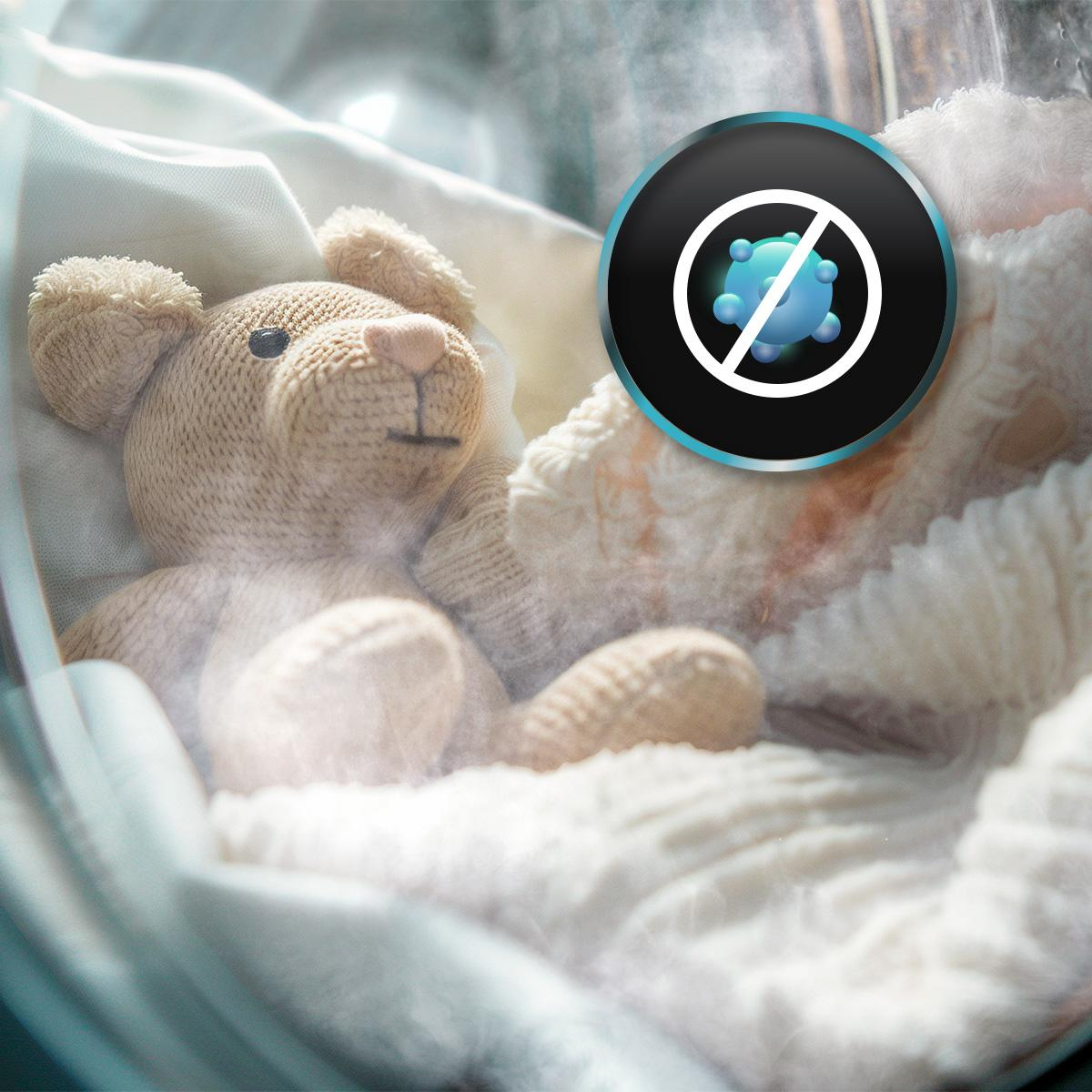 Un oso de peluche en un baño de vapor con un símbolo de libre de virus.