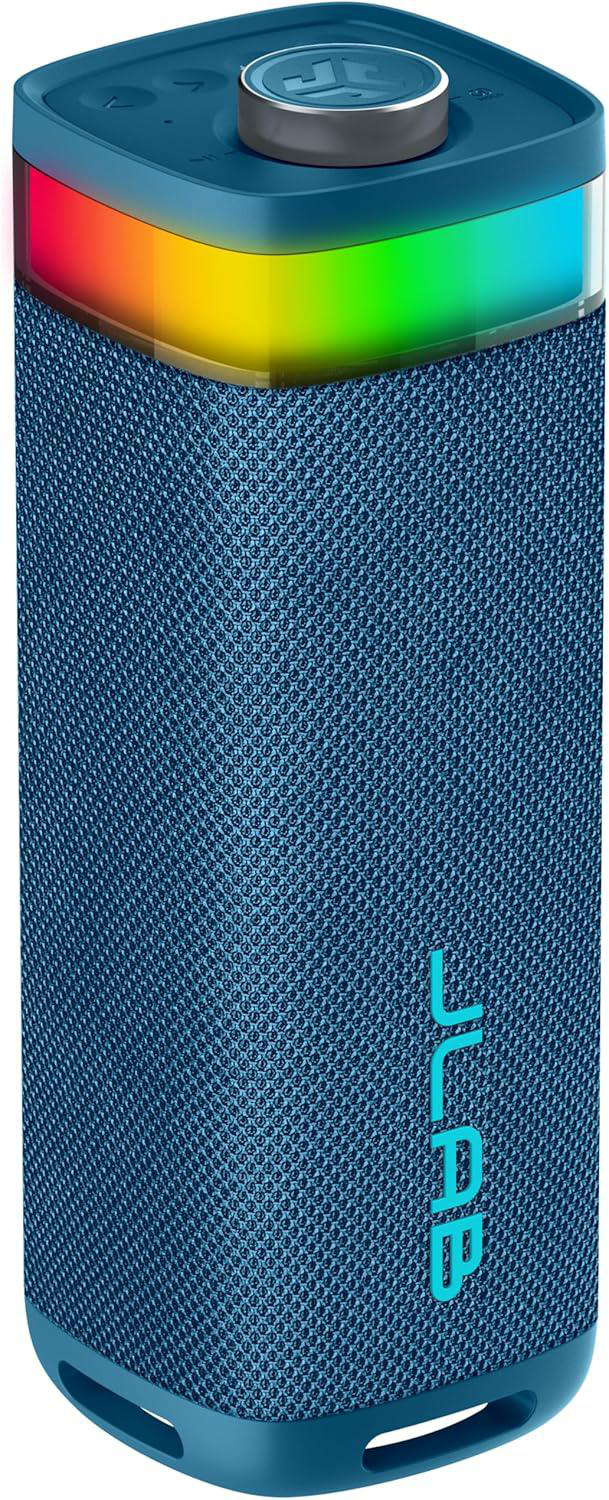 Ein blauer Lautsprecher mit farbigen Lichtern oben und dem JLab-Logo.