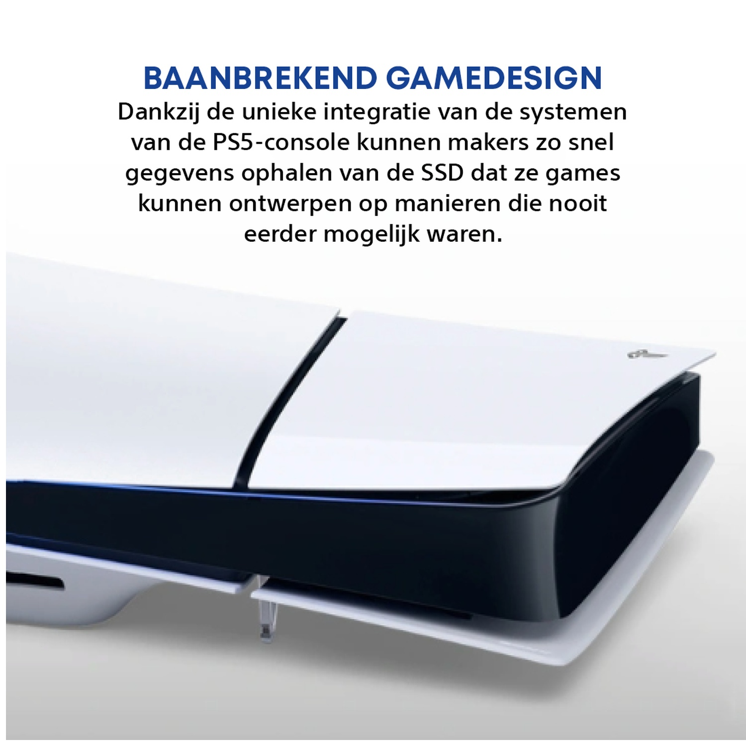 Een witte PS5-console met zwarte accenten en blauwe verlichting.