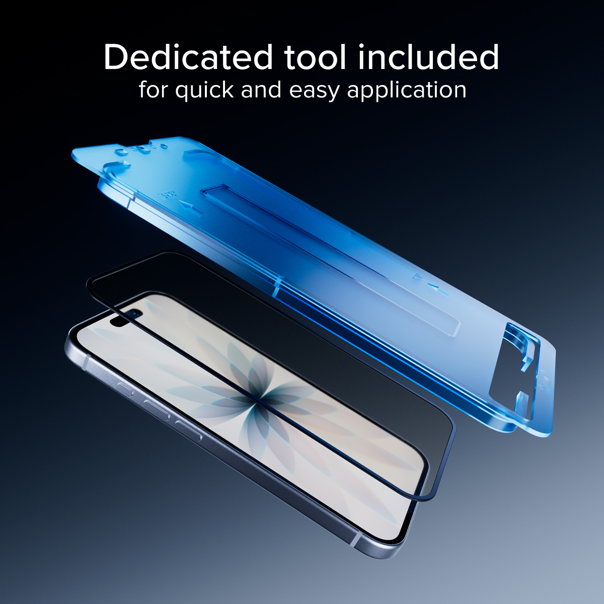 Ein blaues Plastikwerkzeug schwebt über einem Smartphone mit Displayschutz.
