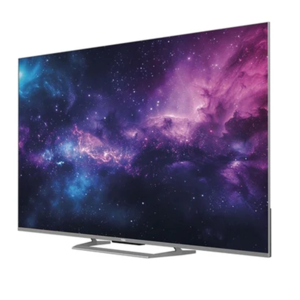 Un televisor moderno de pantalla plana muestra una nebulosa vibrante con tonos púrpuras y azules.