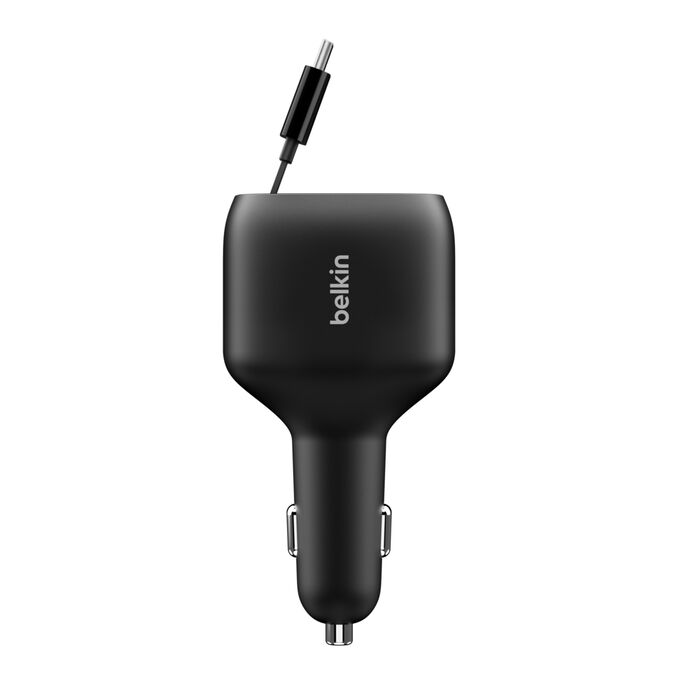 Cargador de coche Belkin negro con cable USB-C.