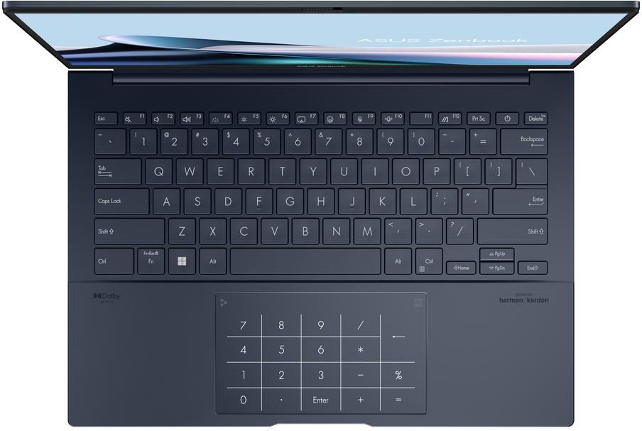 Egy nyitott sötétkék Asus Zenbook laptop háttérvilágítású billentyűzettel és számbillentyűzettel.