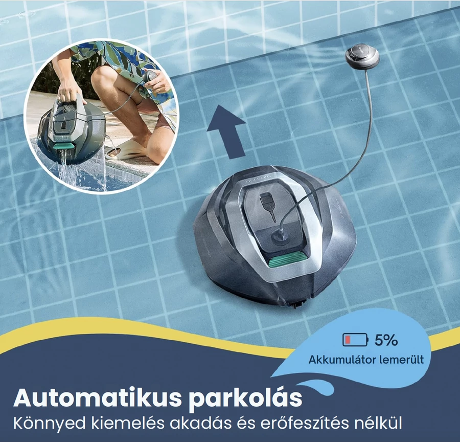 Egy medence-robot kábelével és vezérlőjével a medencében. Egy kéz emeli ki.