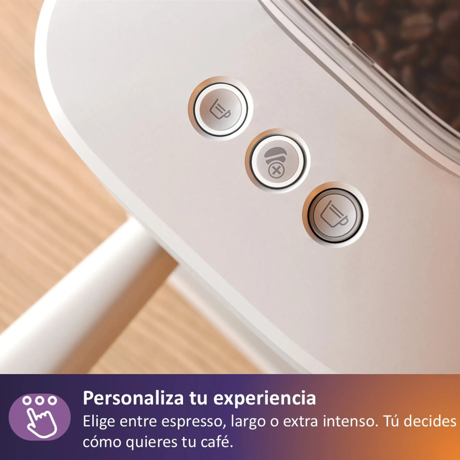 Una cafetera blanca con tres botones: espresso, agua caliente, café.