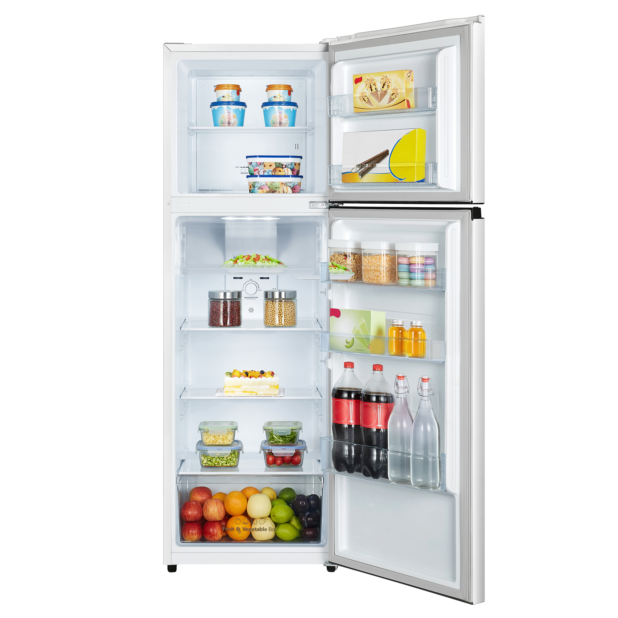 Un refrigerador abierto lleno de helado, frutas, verduras, bebidas y pastel.