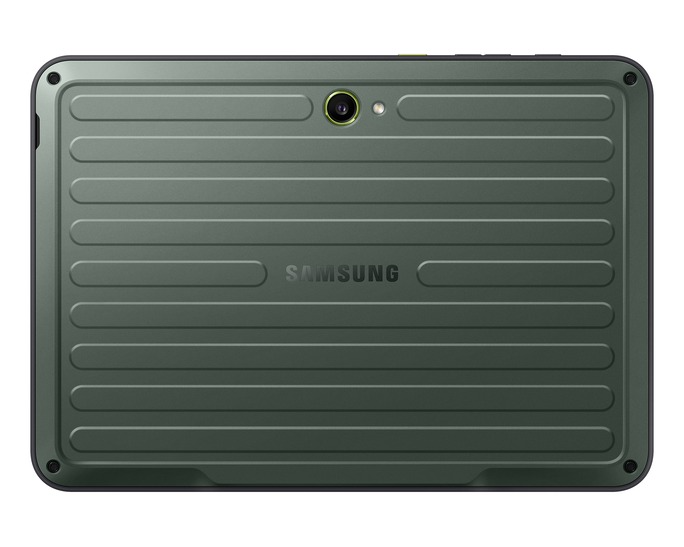 Zöld Samsung tablet hátlapja bordázott textúrával és kamerával.
