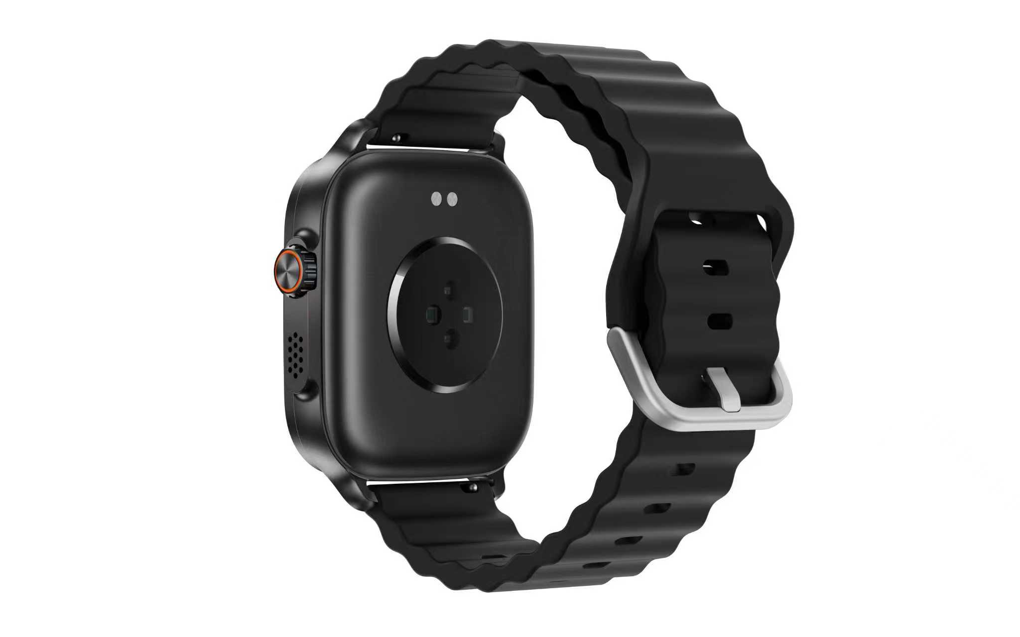 Reloj inteligente negro con correa ondulada y hebilla plateada, vista trasera.