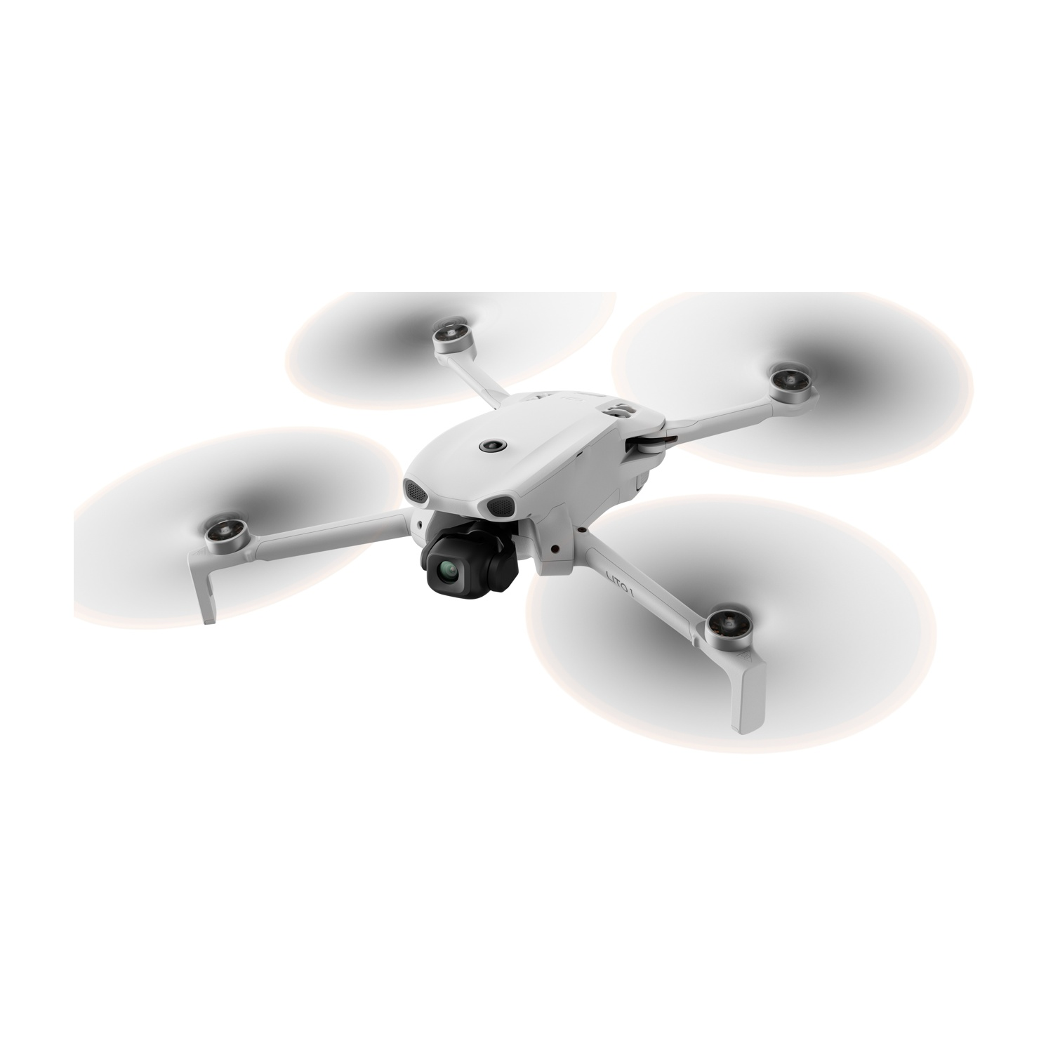 Un drone bianco con quattro eliche e una telecamera si libra su sfondo bianco.