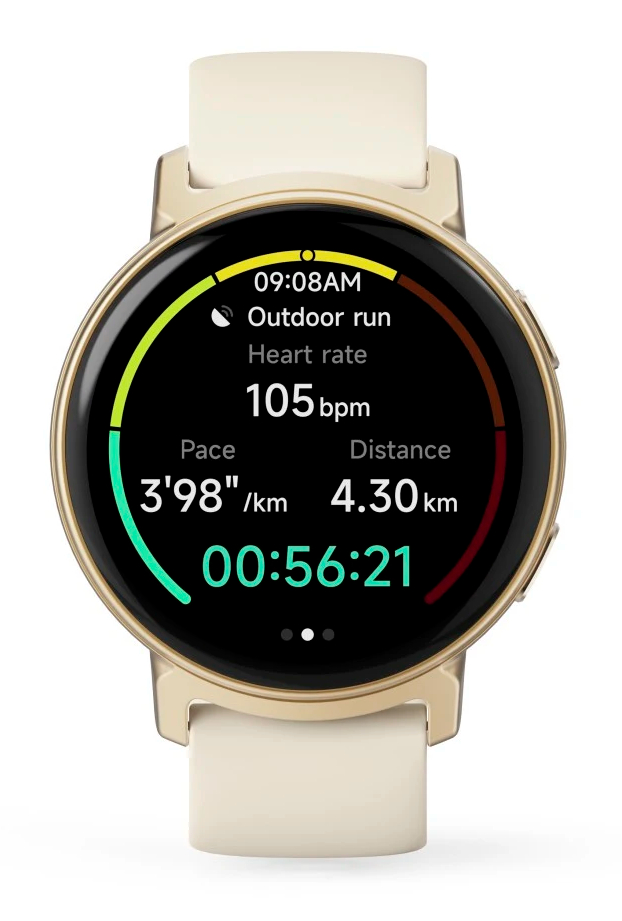 Złoty smartwatch z białym paskiem pokazuje 09:08, bieg na zewnątrz, tętno 105 bpm.