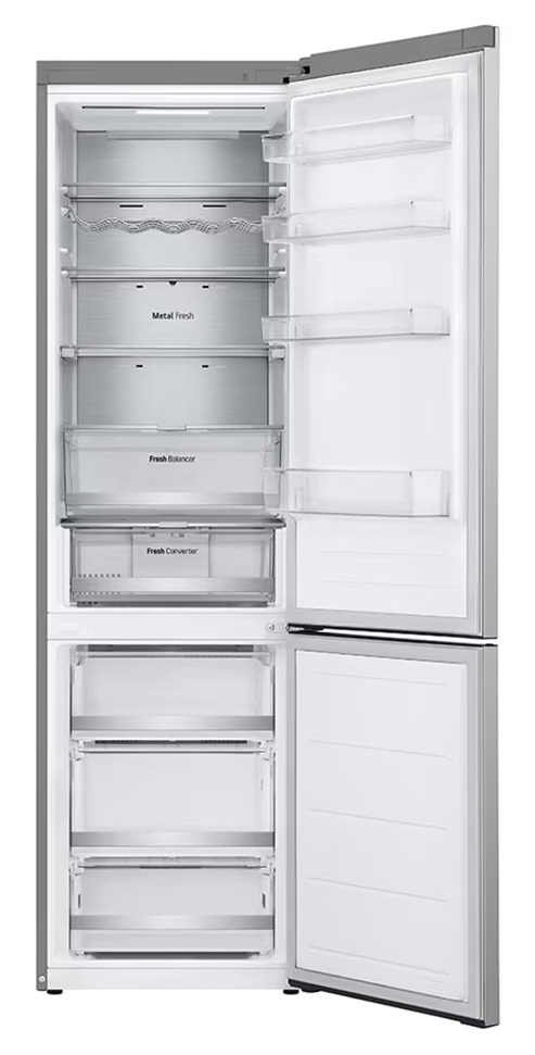 Srebrna lodówka z otwartymi drzwiami, pokazująca półki i szuflady w środku.