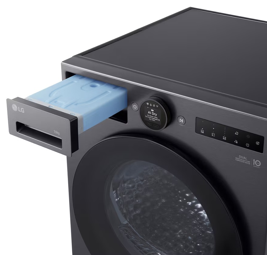 Szara suszarka LG z wysuniętą niebieską szufladą i wyświetlaczem.