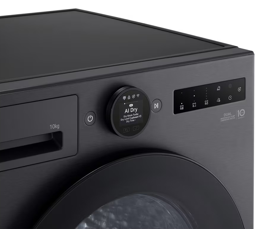 Ciemnoszara pralka z cyfrowym wyświetlaczem i okrągłym pokrętłem.