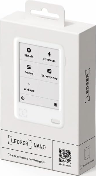 Verpackung eines Ledger Nano Krypto-Signers mit Bitcoin, Ethereum, Solana Apps.