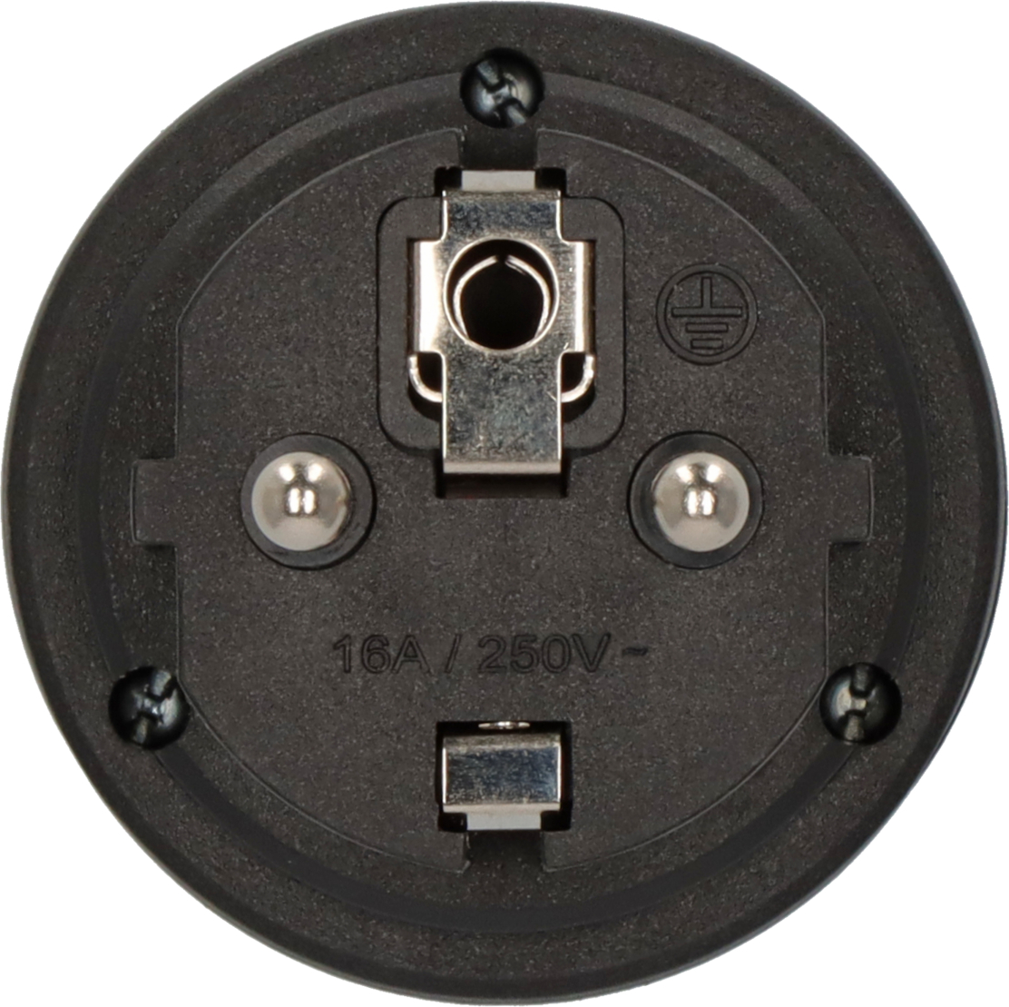 Schwarze Steckdose mit 16A/250V Kennzeichnung und Erdungssymbol.