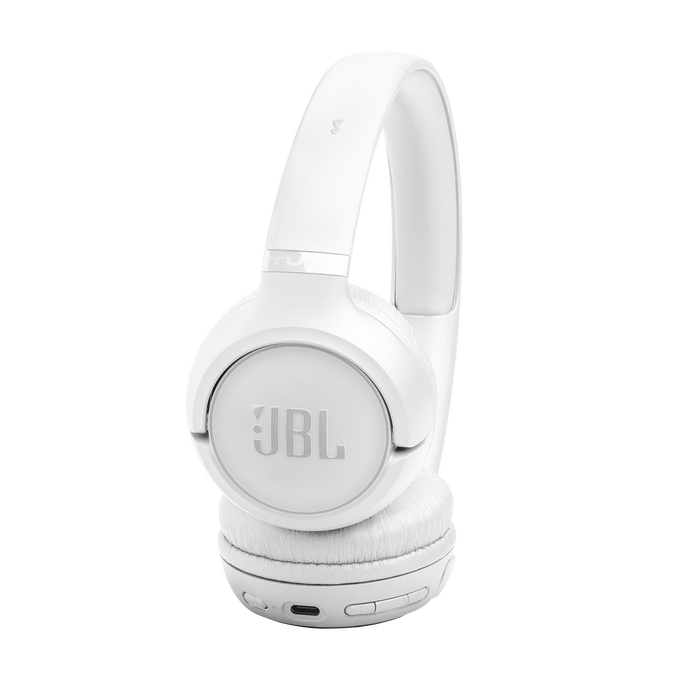 Auriculares blancos JBL con almohadillas acolchadas y diadema ajustable.