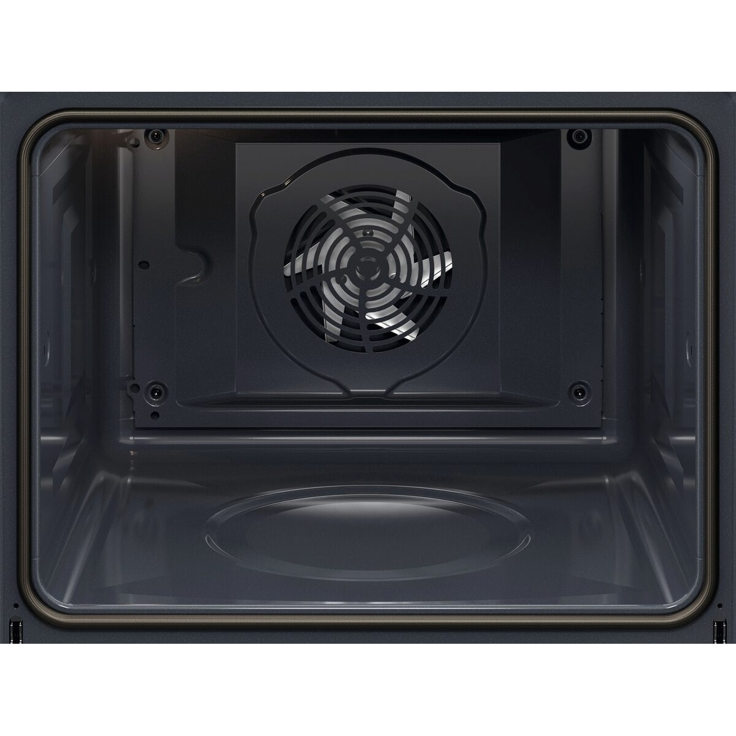 Interno di un forno scuro con ventola e resistenza in alto.