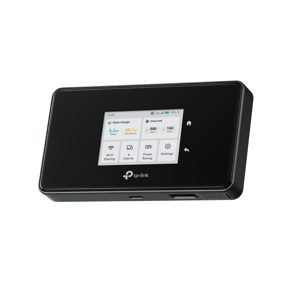 Veri kullanımını ve internet hızlarını gösteren dokunmatik ekranlı siyah bir TP-Link 5G mobil hotspot cihazı.