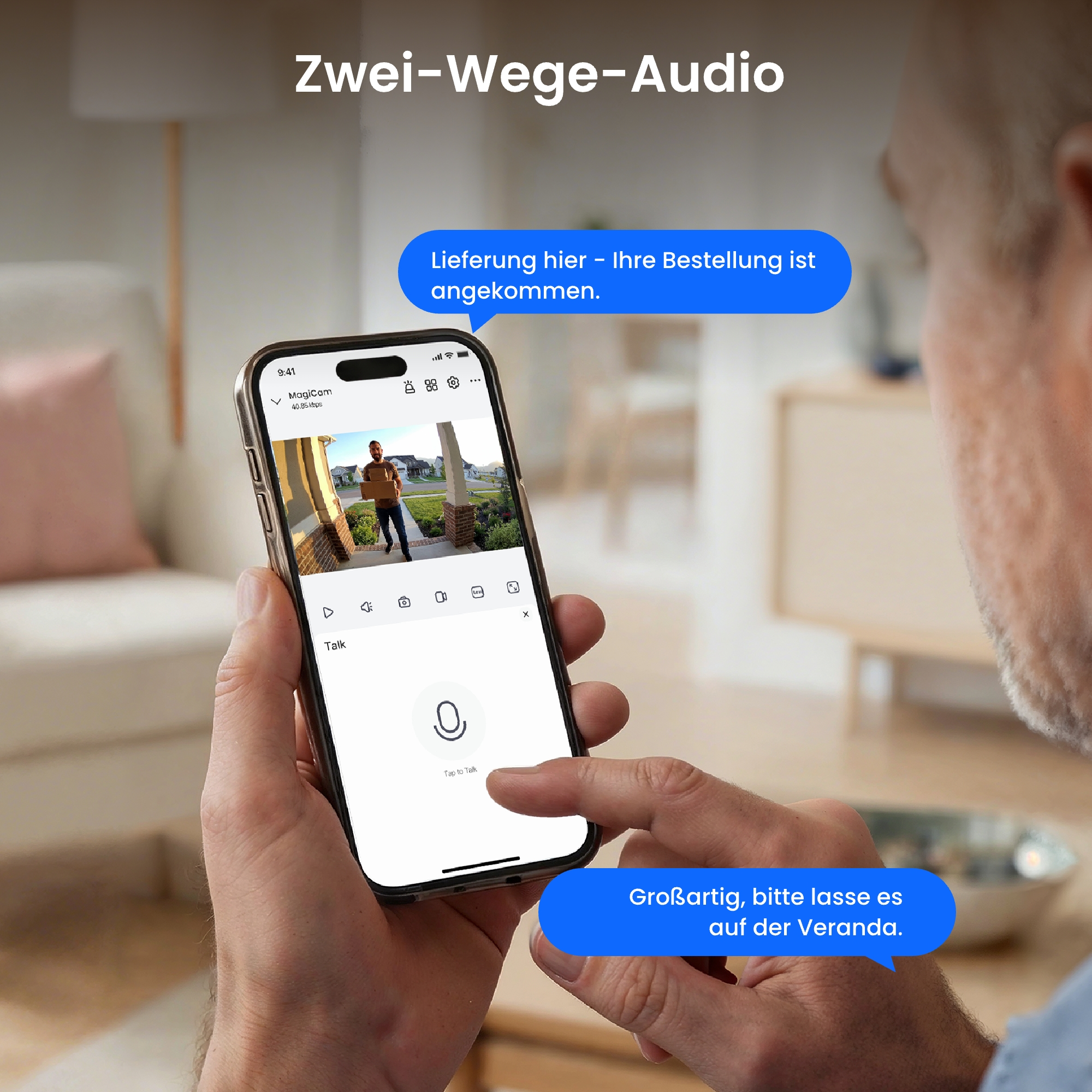 Mann sieht auf iPhone-App Mann mit Paketen vor Haus. Zwei-Wege-Audio.