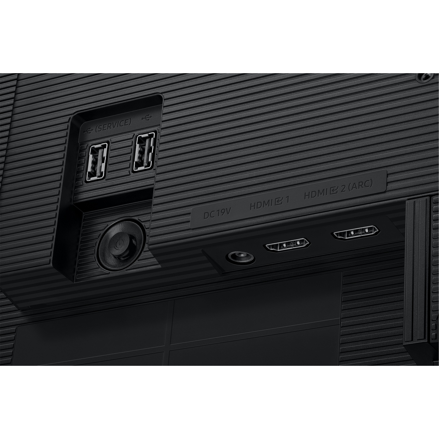 Primo piano delle porte: 2 USB, DC 19V, HDMI 1, HDMI 2 (ARC).