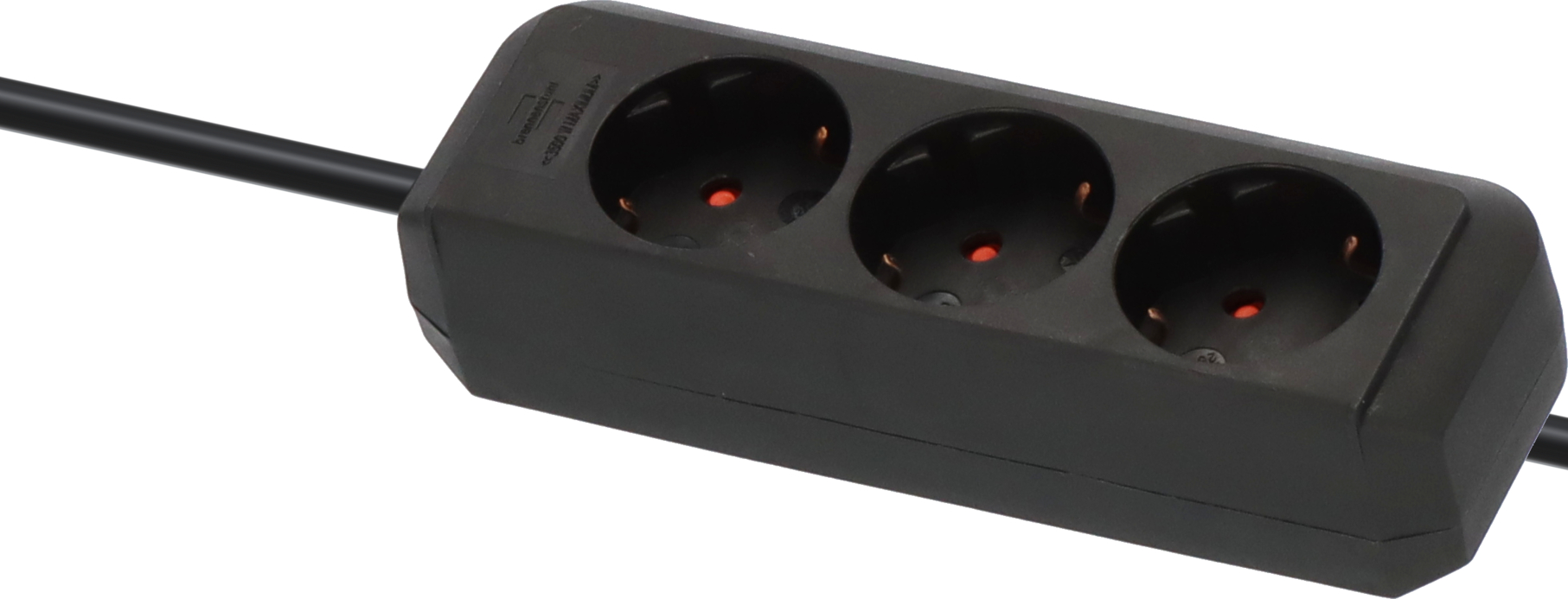 Ein schwarzer Mehrfachsteckdosenadapter mit drei Steckplätzen und einem Kabel.