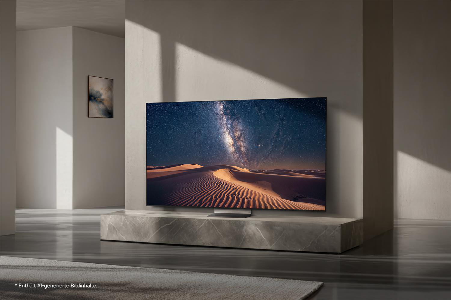 Ein moderner Fernseher zeigt eine Sternenlandschaft über Sanddünen in einer minimalistischen Umgebung.