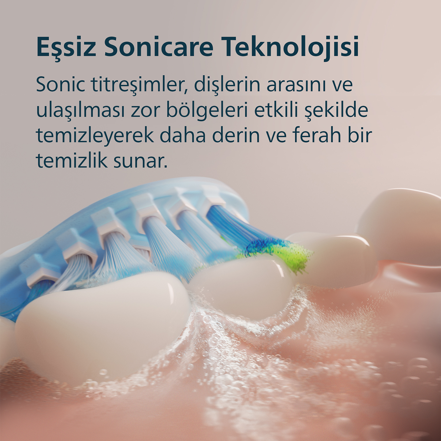 Elektrikli diş fırçası mavi kıllarla köpükle dişleri ve diş etlerini temizler.