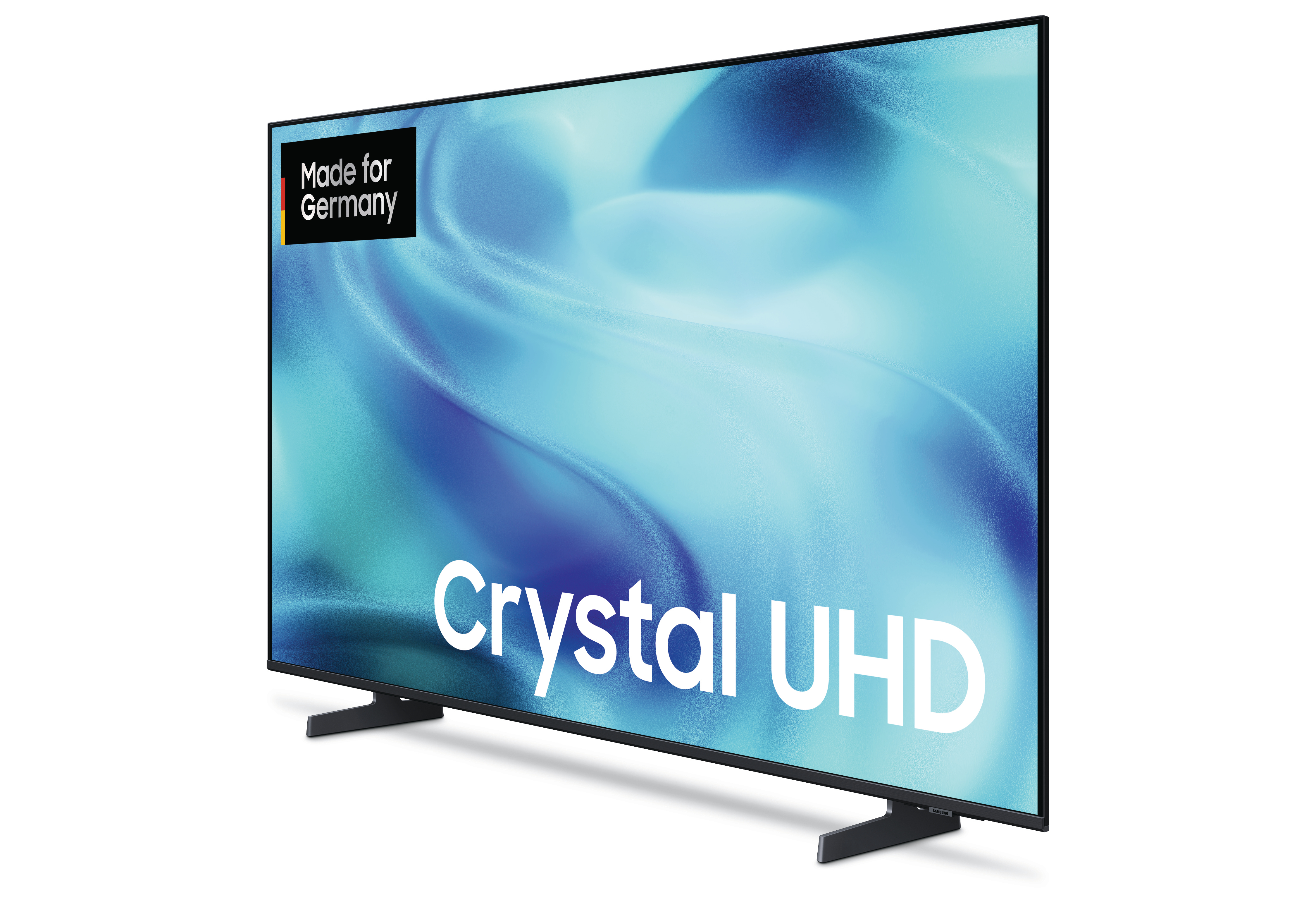 Ein Samsung Crystal UHD Fernseher mit "Made for Germany" Logo und abstraktem blauen Hintergrund.