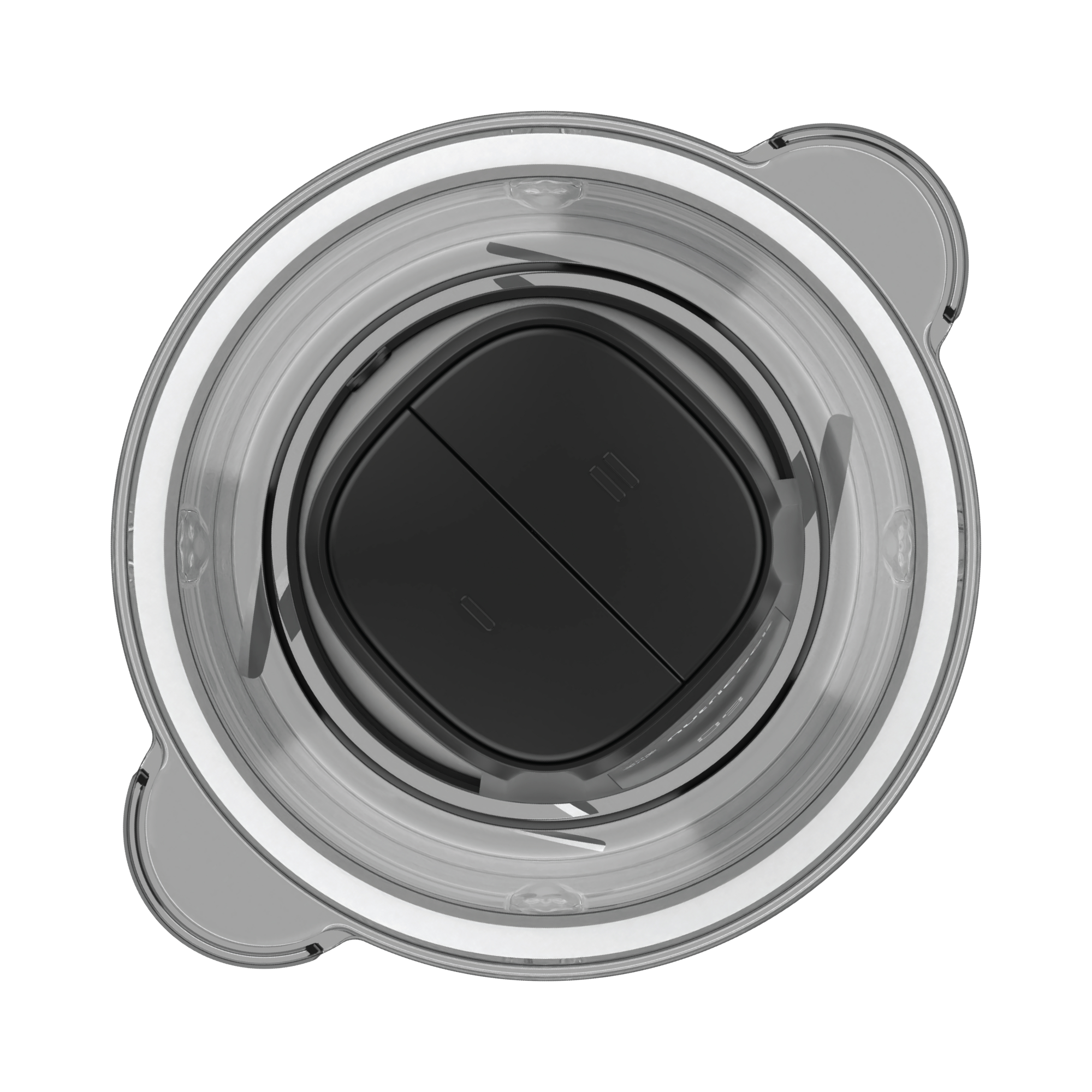 Átlátszó turmixgép-tartály fekete fedéllel és ezüst pengékkel felülnézetből.