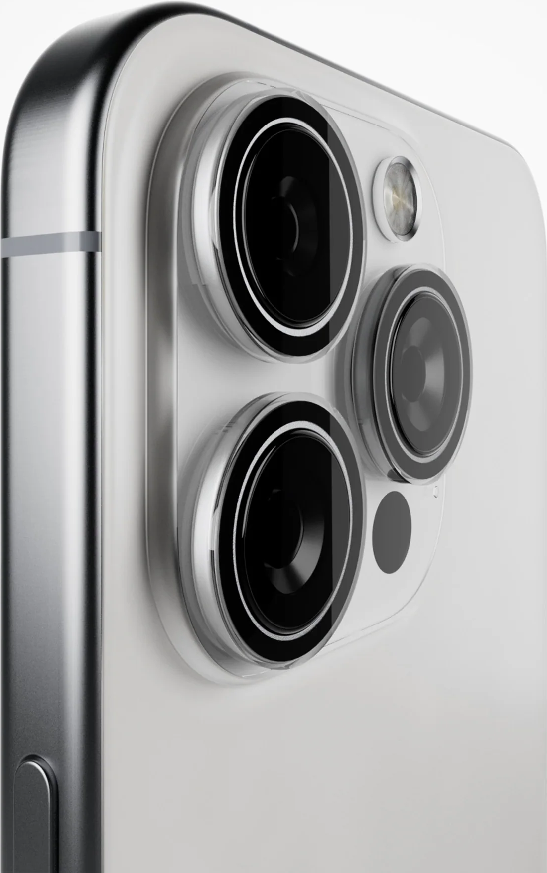 Nahaufnahme des weißen iPhones mit drei Kameras und Blitz.