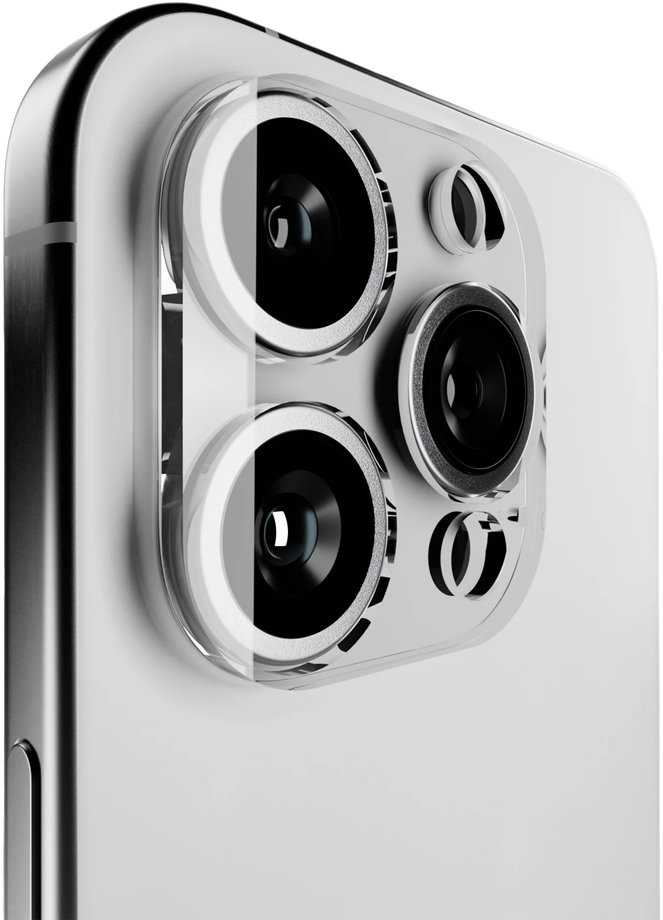 Detailaufnahme des Kameramoduls eines weißen iPhones mit drei Linsen.
