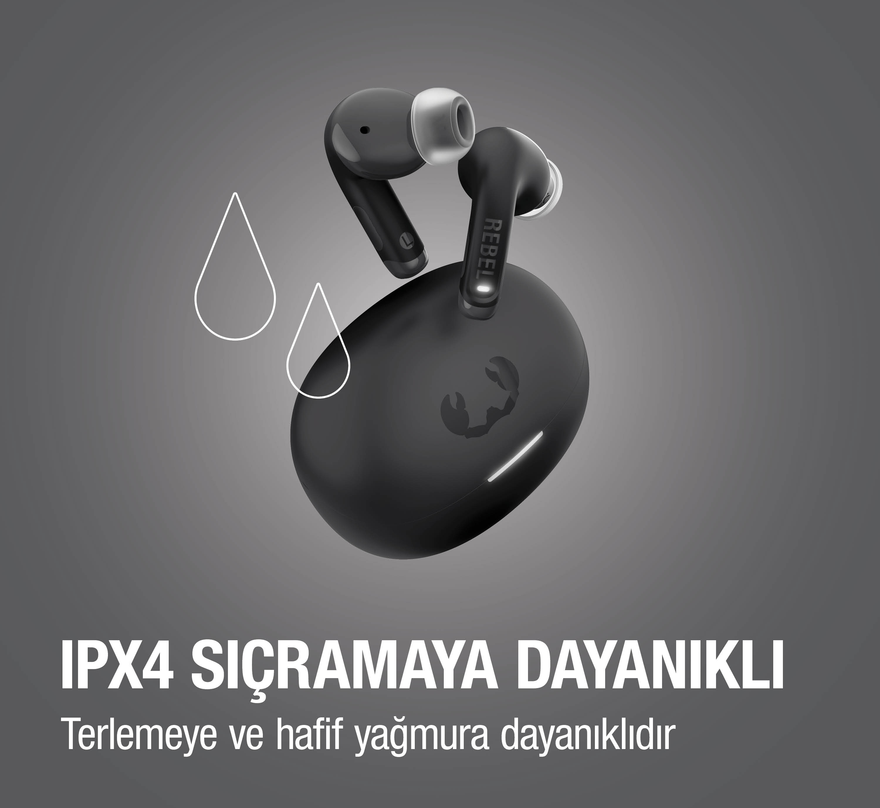 Şarj kutulu siyah kulaklıklar, IPX4 sıçramaya dayanıklı.