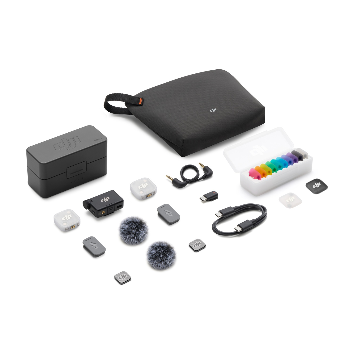 Set microfono DJI con cavo di ricarica, antivento e custodia.