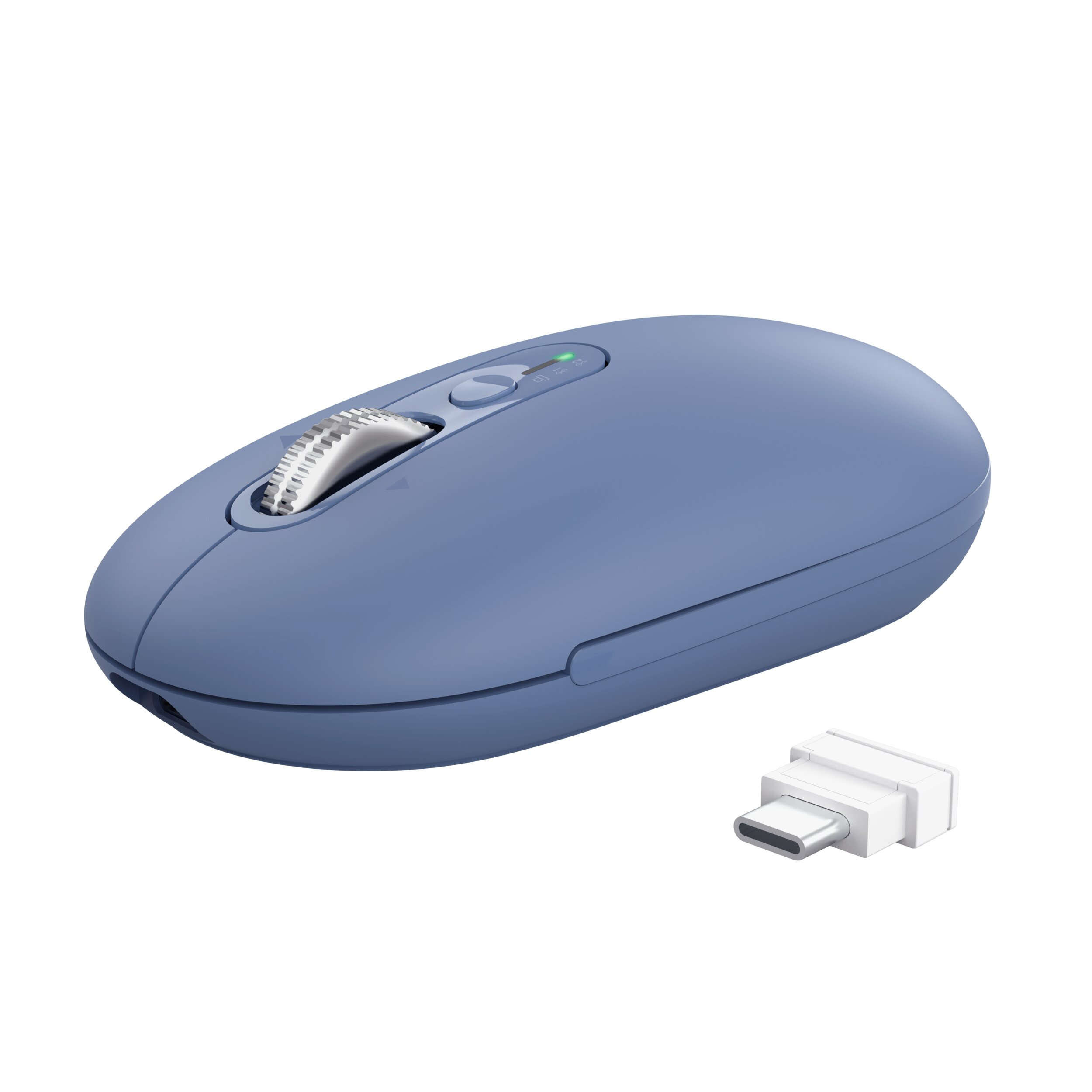 Un mouse per computer blu con dongle USB-C su sfondo bianco.